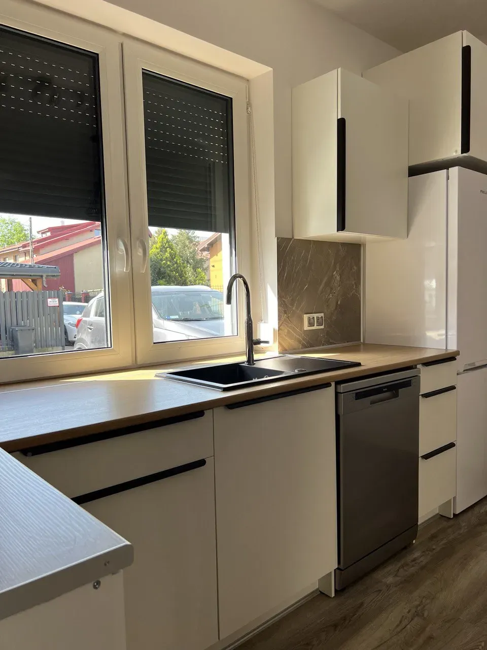 For rent: 3-room apartment in Ząbkach. 3